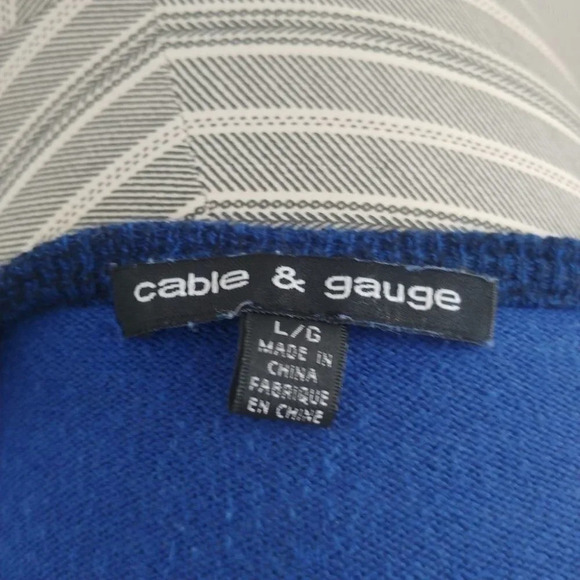 Cable  & Gauge Blue/Black Knit Sweater, L - Picture 7 of 8